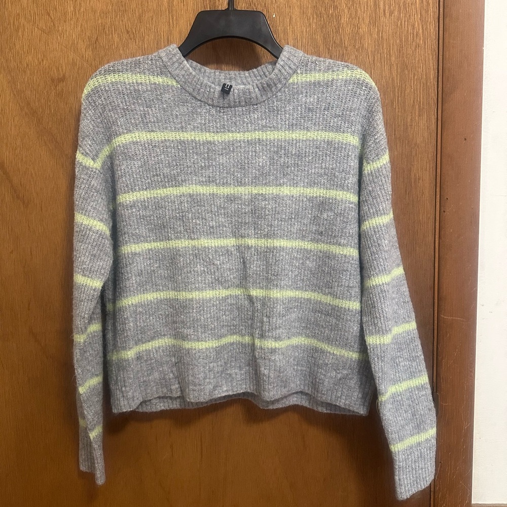 H&M Gray and Light Yellow Striped Sweater